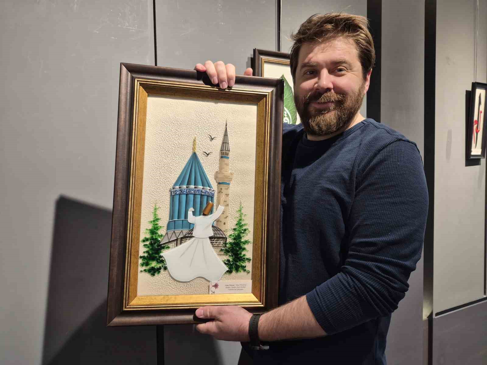 Sanatçı Taha Yoldaş, cam ve hat sanatını birleştirdi