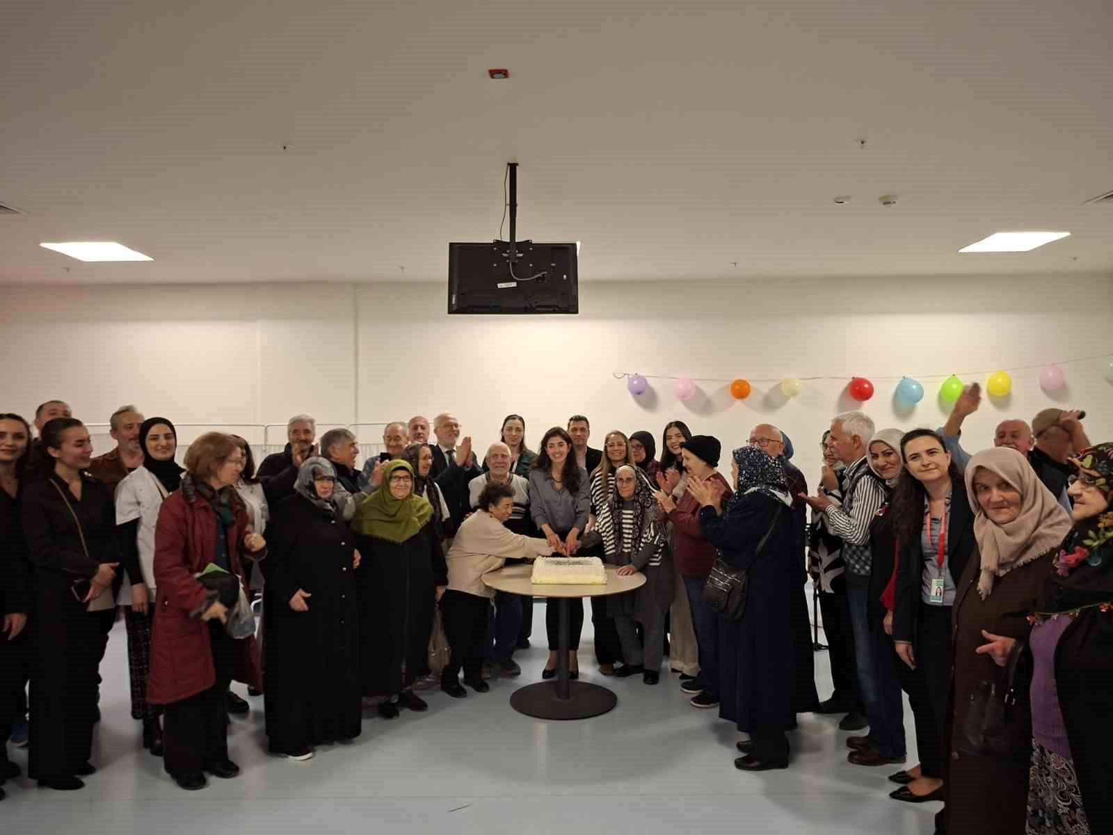 Eskişehir Şehir Hastanesi’nde yaşlılarla anlamlı buluşma